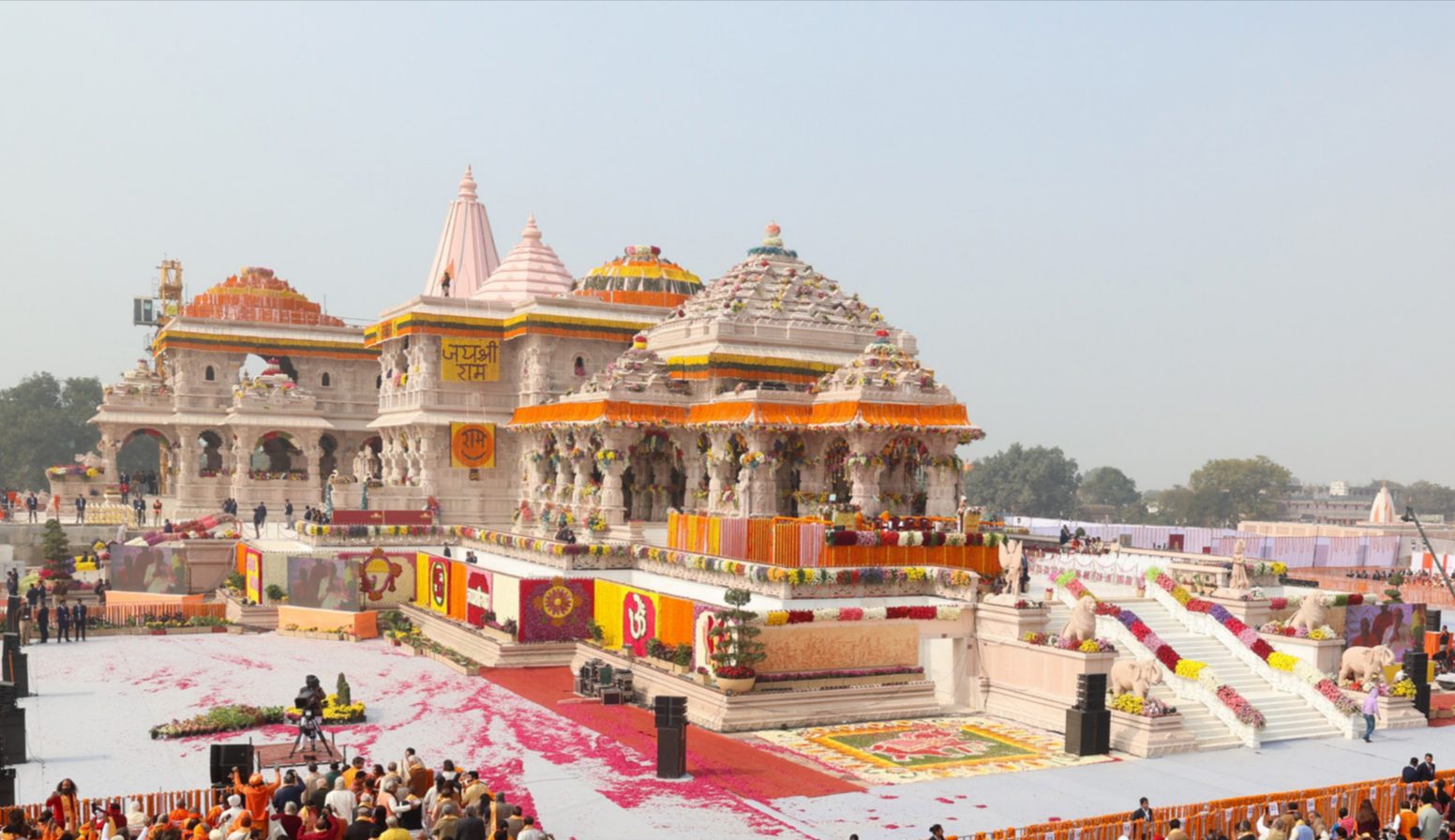 अयोध्या: राम मंदिर में ध्वजारोहण कार्यक्रम की तैयारियां तेज़, पीएम मोदी होंगे विशेष अतिथि