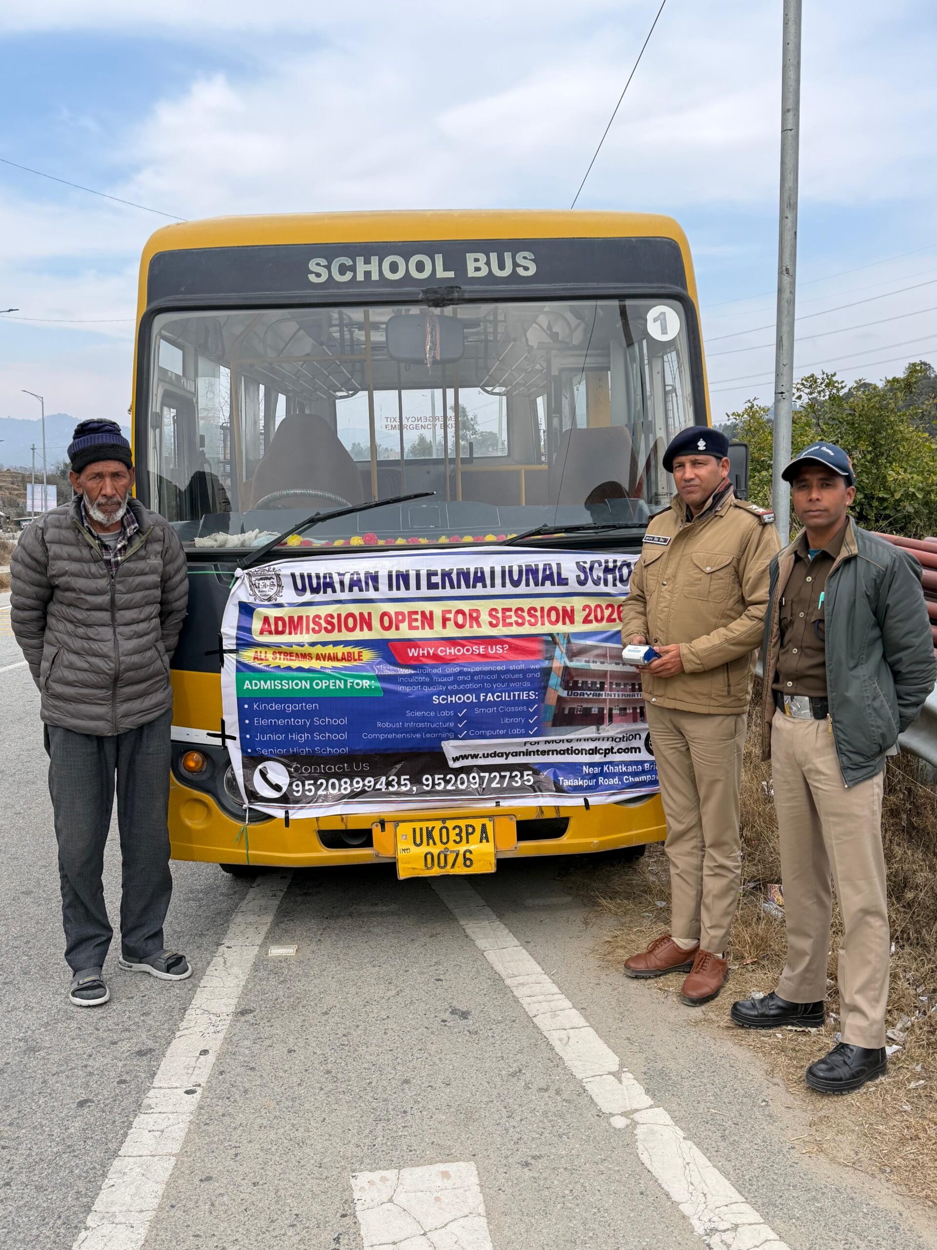 सड़क सुरक्षा पर सख्ती: चम्पावत में दो दिन चला विशेष अभियान, 215 चालान और 2 वाहन सीज़