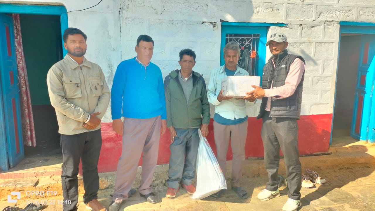 चम्पावत: अग्निकांड प्रभावितों को प्रशासन और रेड क्रॉस से मिली तत्काल सहायता