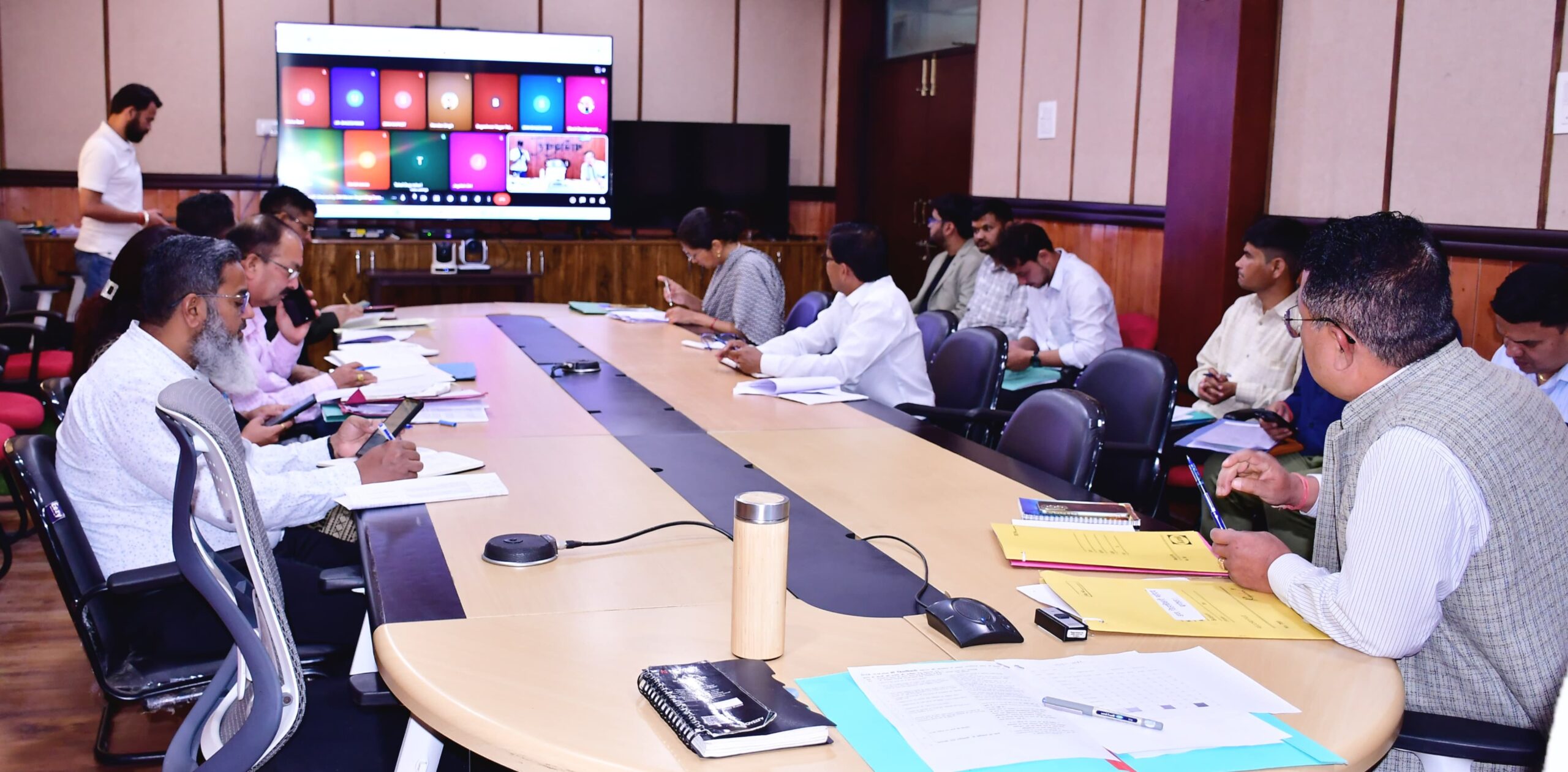 जनगणना 2027 की तैयारियों को लेकर प्रशासन सक्रिय, एचएलबीसी पोर्टल पर कार्यों की समीक्षा