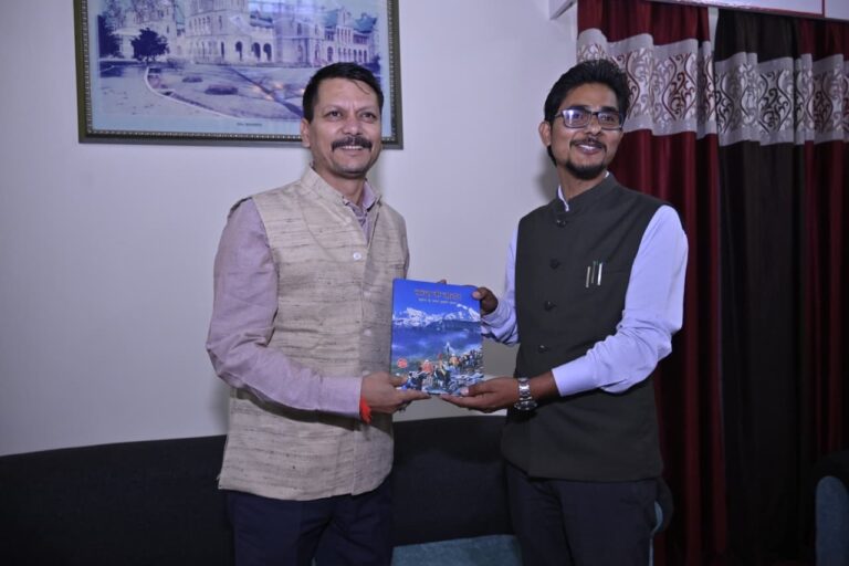 मीडिया सलाहकार समिति के उपाध्यक्ष का अल्मोड़ा दौरा, पत्रकारों की समस्याओं और विभागीय कार्यों की समीक्षा